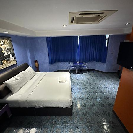 Koenig Hotel Pattaya Near Walking Street ภายนอก รูปภาพ