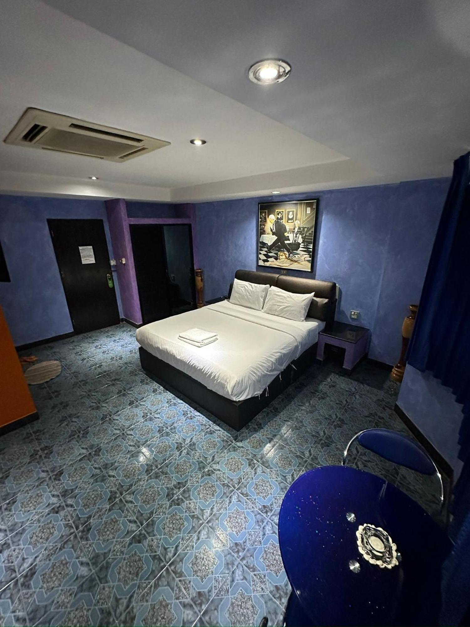 Koenig Hotel Pattaya Near Walking Street ภายนอก รูปภาพ